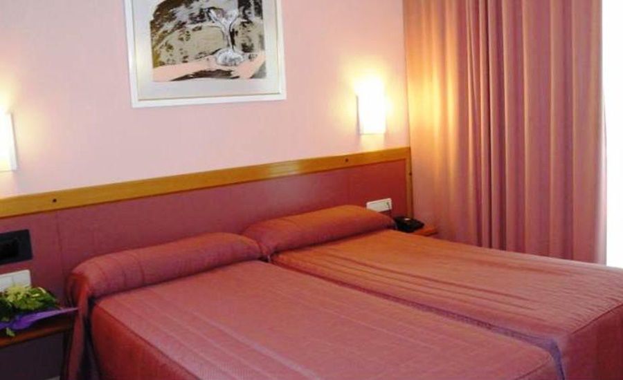 Hotel Brujas De Irues Tarazona Экстерьер фото