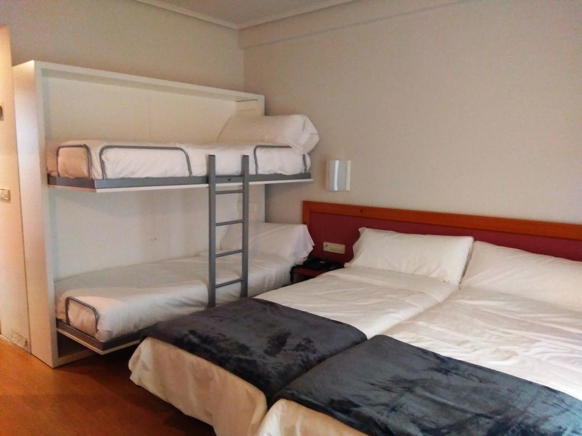 Hotel Brujas De Irues Tarazona Экстерьер фото